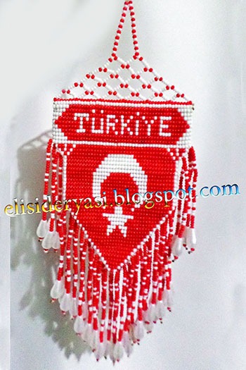 Dikiz aynası süsü