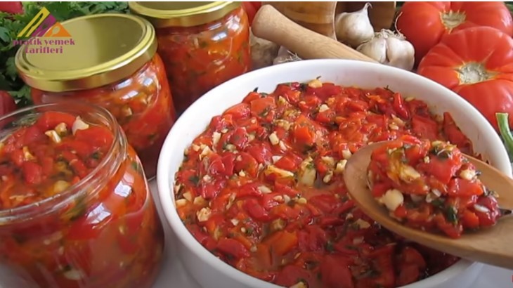 KÖZ BİBERLİ KAHVALTILIK SOS TARİFİ