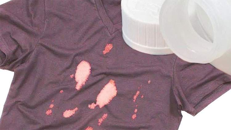 Çamaşır Suyu Lekesi ve Kokusundan Kurtulma Yöntemleri